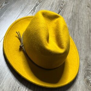Mustard Hat